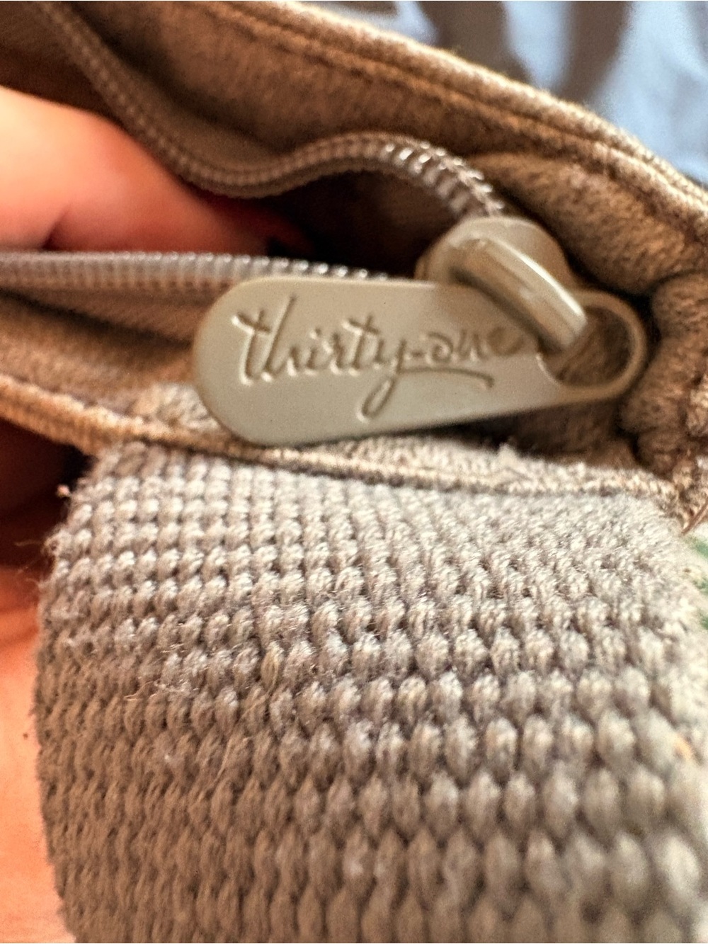 thirty-one Grey Canvas Crossbody with Branded Zipper - Picture 3 of 7